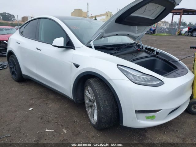 2022 Tesla Model Y Long Range Dual Motor All-wheel Drive მანქანა იყიდება აუქციონზე, vin: 7SAYGDEE5NF567844, აუქციონის ნომერი: 38819888