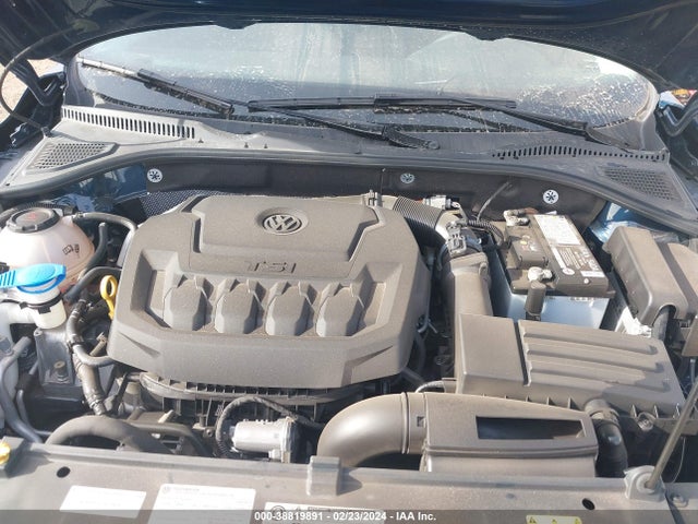 1VWAA7A30LC001653 Volkswagen Passat 2.0t S