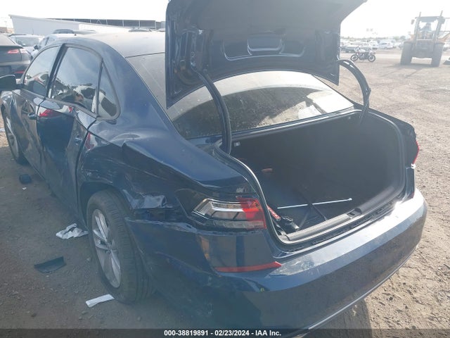 1VWAA7A30LC001653 Volkswagen Passat 2.0t S