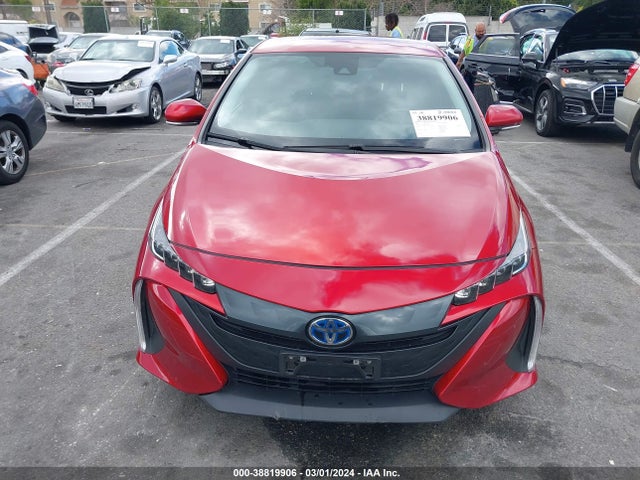 Toyota Prius Prime Plus 2018 JTDKARFP1J3100140 Image 12