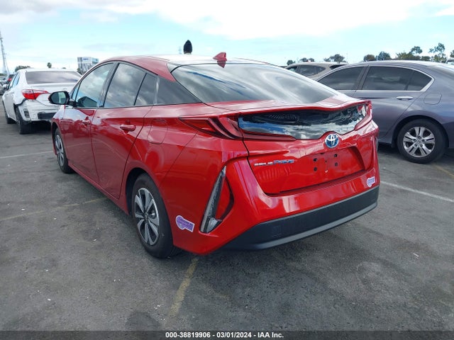 Toyota Prius Prime Plus 2018 JTDKARFP1J3100140 Image 3