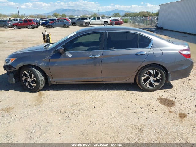 Honda Accord 2017 1HGCR2F37HA286047 Image 27