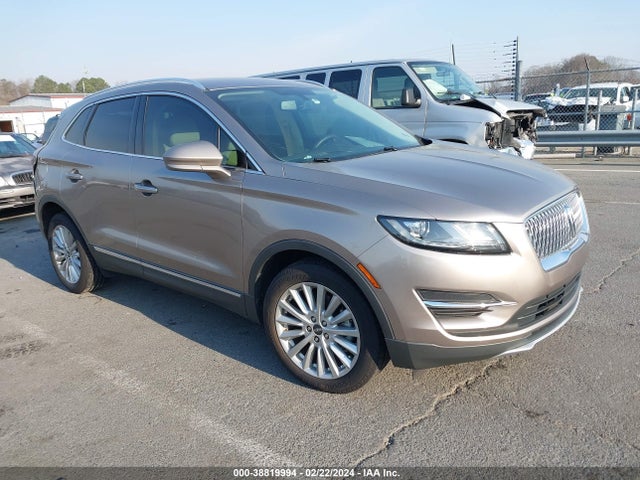Lincoln Mkc Standard 2019 5LMCJ1C93KUL37454 Image 1