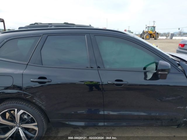 YV4L12RM8N1976294 Volvo Xc60 B5 R-design