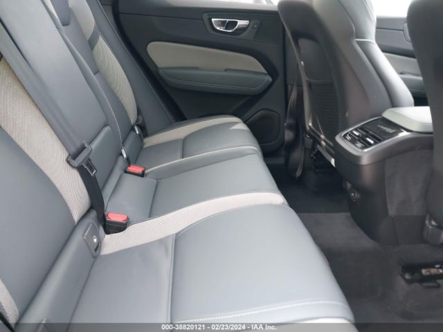 YV4L12RM8N1976294 Volvo Xc60 B5 R-design