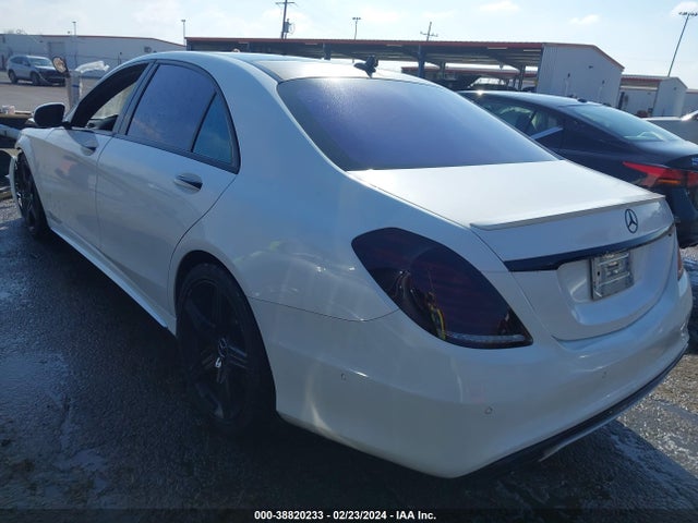 WDDUG8CB9FA097085 Mercedes-Benz S 550