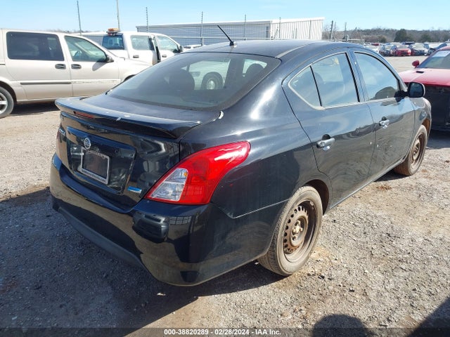Nissan Versa 1.6 S+ 2015 3N1CN7AP8FL824278 Image 4