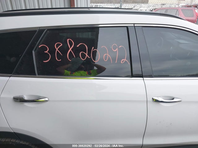 Hyundai Santa Fe Se Ultimate 2017 KM8SR4HF0HU196004 Image 14