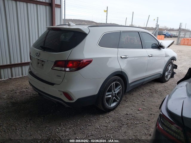 Hyundai Santa Fe Se Ultimate 2017 KM8SR4HF0HU196004 Image 2
