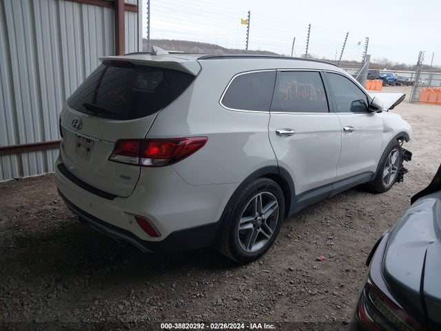 Hyundai Santa Fe Se Ultimate 2017 KM8SR4HF0HU196004 Image 4