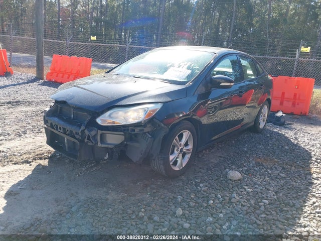 Ford FOCUS SE 2014 1FADP3F27EL421846 Image 2