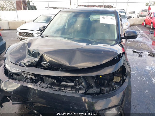 KIA SOUL LX 2020 KNDJ23AU0L7123455 Image 6