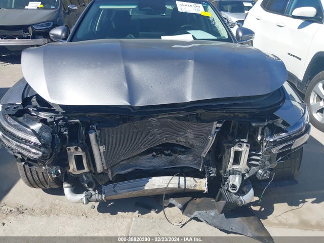 Genesis G70 2.0t Awd 2023 KMTG34TA6PU128362 Image 6
