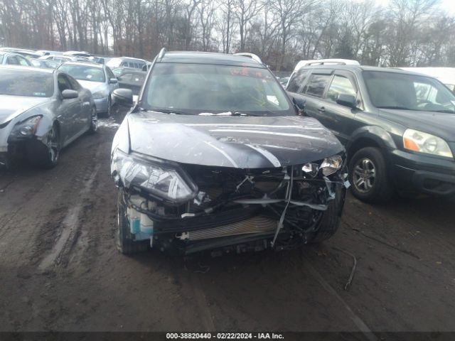 5N1AT2MV6JC815263 Nissan ROGUE SV