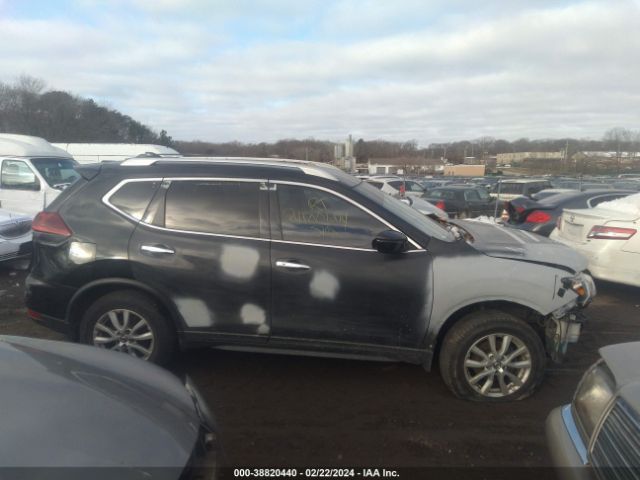 5N1AT2MV6JC815263 Nissan ROGUE SV
