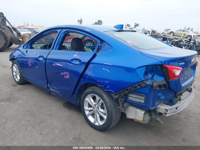 Chevrolet CRUZE LT 2019 1G1BE5SM6K7121920 Image 3