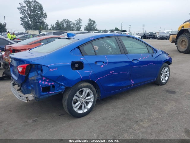Chevrolet CRUZE LT 2019 1G1BE5SM6K7121920 Image 4