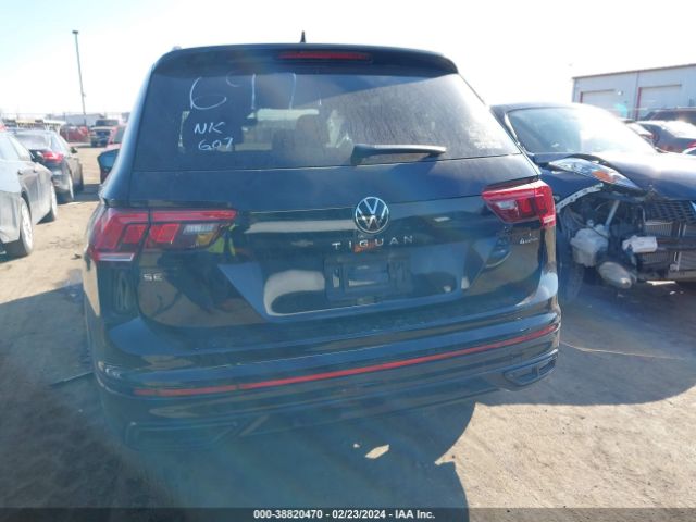 3VV8B7AX7NM003971 Volkswagen Tiguan 2.0t Se R-line Black