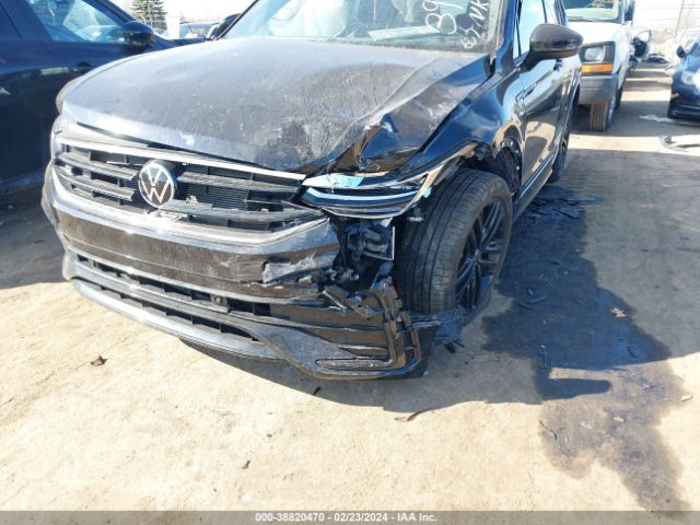 3VV8B7AX7NM003971 Volkswagen Tiguan 2.0t Se R-line Black