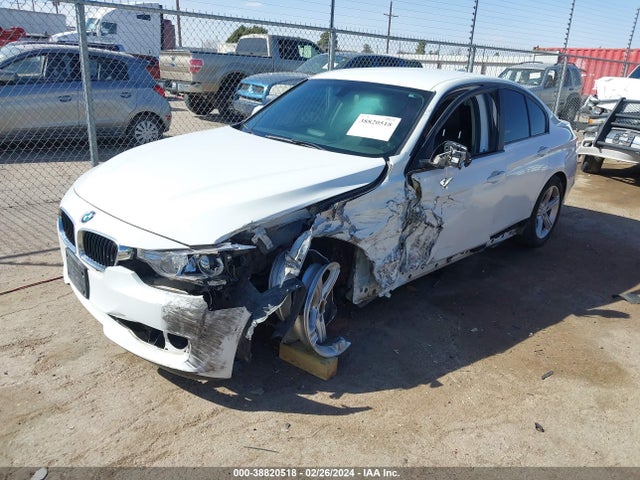 BMW 328I 2014 WBA3C1C59EK110474 Image 2