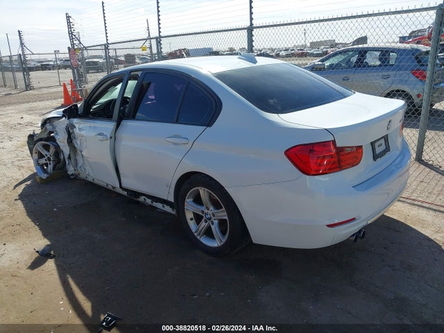 BMW 328I 2014 WBA3C1C59EK110474 Image 3