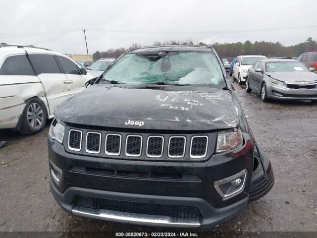 3C4NJCCB2JT165280 Jeep Compass Limited Fwd