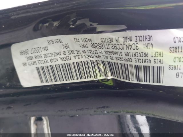 3C4NJCCB2JT165280 Jeep Compass Limited Fwd