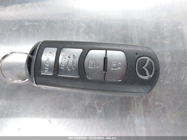 3MZBM1T73GM320901 Mazda Mazda3 I Sport