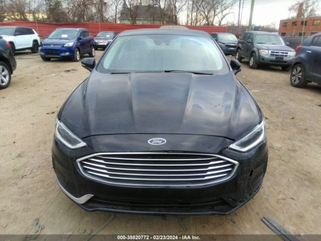 3FA6P0MUXKR130718 Ford Fusion Hybrid Sel