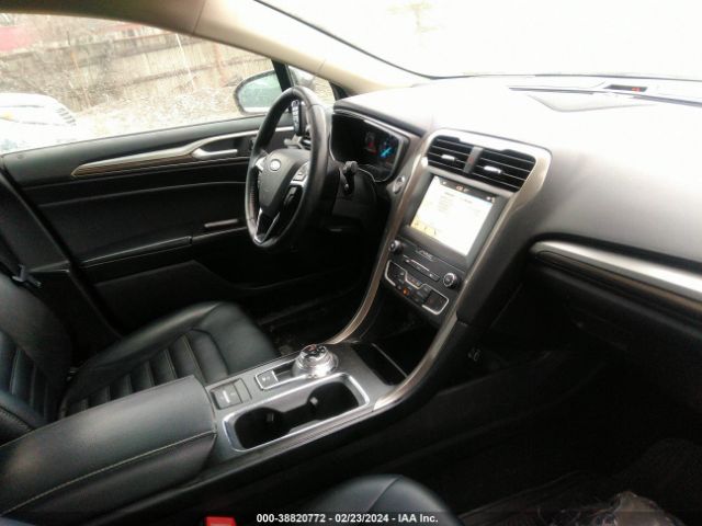 3FA6P0MUXKR130718 Ford Fusion Hybrid Sel
