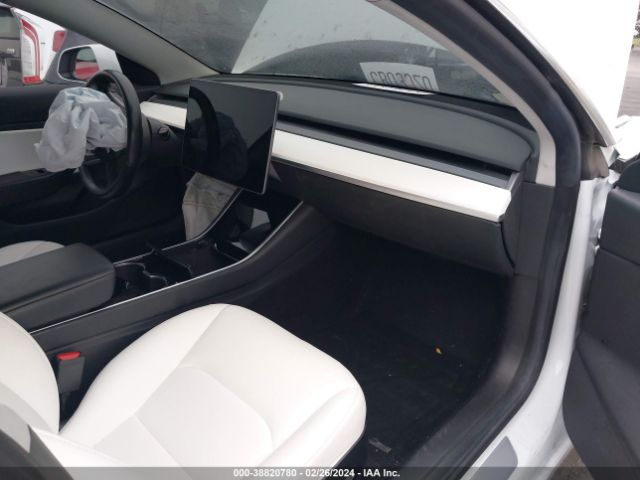 5YJ3E1EB3KF406809 Tesla Model 3 Long Range/performance