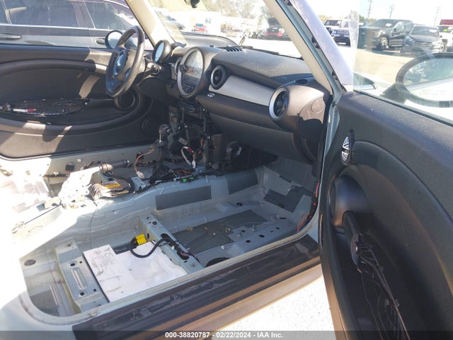 2013 MINI HARDTOP WMWSU3C58DT684321 Photo 4