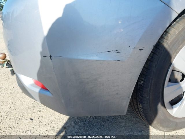JF1GPAA62G9318765 Subaru Impreza 2.0i