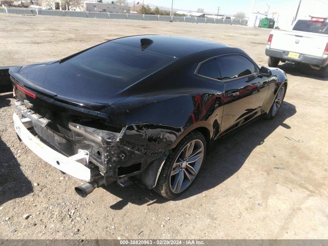 Chevrolet Camaro 2lt 2016 1G1FD1RX8G0163552 Image 4