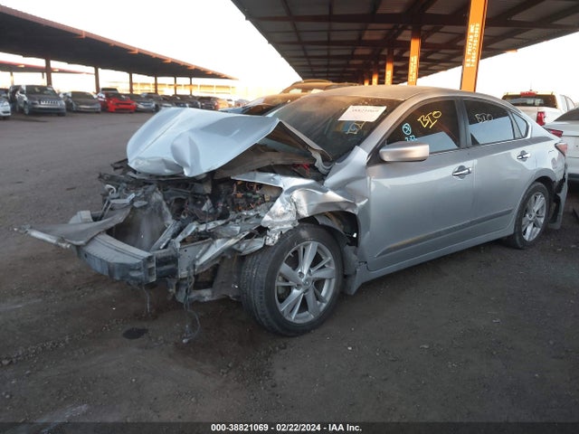 Nissan Altima 2.5 Sv 2015 1N4AL3AP4FC112726 Image 2