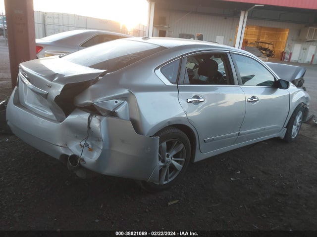 Nissan Altima 2.5 Sv 2015 1N4AL3AP4FC112726 Image 4