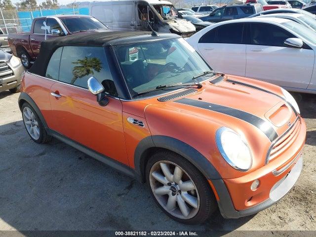2006 MINI COOPER S WMWRH33576TK57430 Photo 0