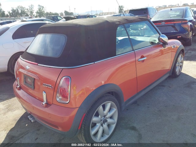 2006 MINI COOPER S WMWRH33576TK57430 Photo 3