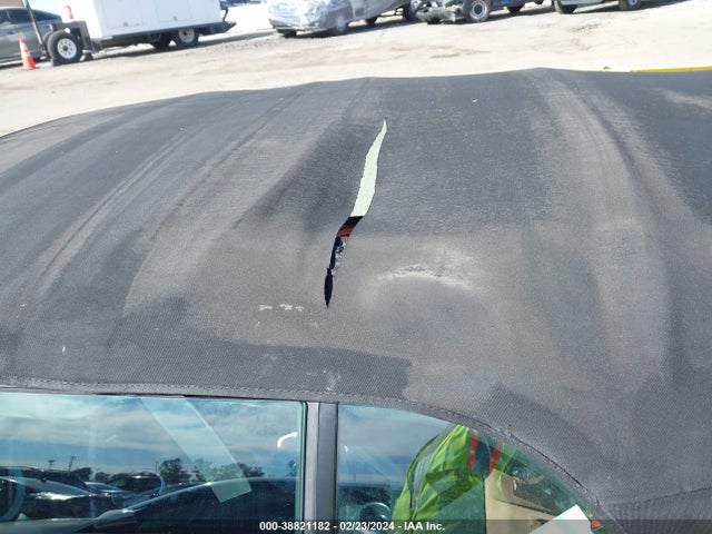 2006 MINI COOPER S WMWRH33576TK57430 Photo 5