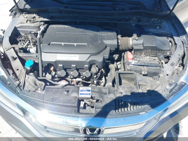 1HGCR3F99HA020149 Honda Accord Touring V6