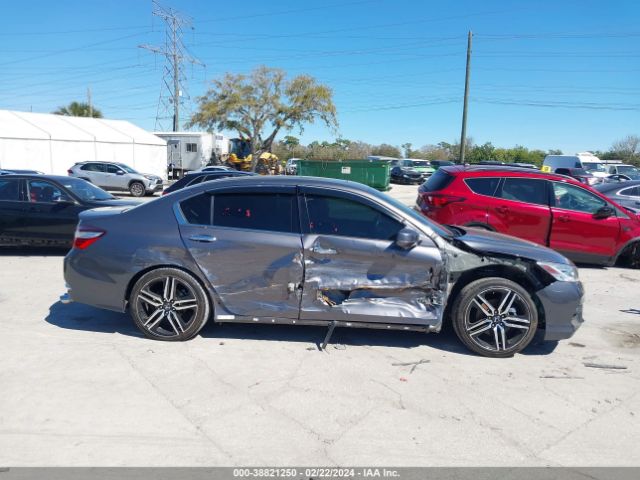 1HGCR3F99HA020149 Honda Accord Touring V6