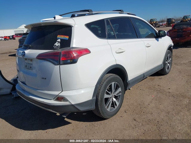 Toyota Rav4 Xle 2016 JTMWFREV2GJ079953 Image 4