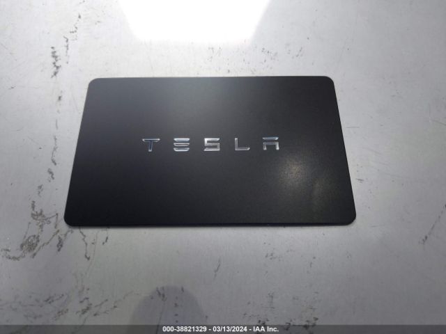 7SAYGDEE8PF805365 Tesla Model Y