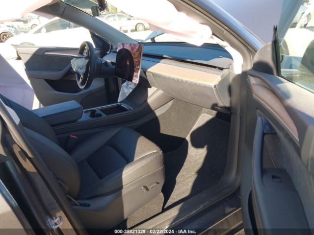 7SAYGDEE8PF805365 Tesla Model Y