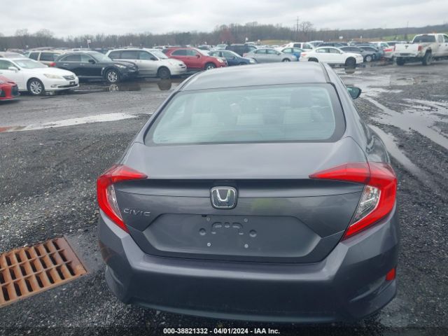 2HGFC2F58JH602692 Honda Civic Lx