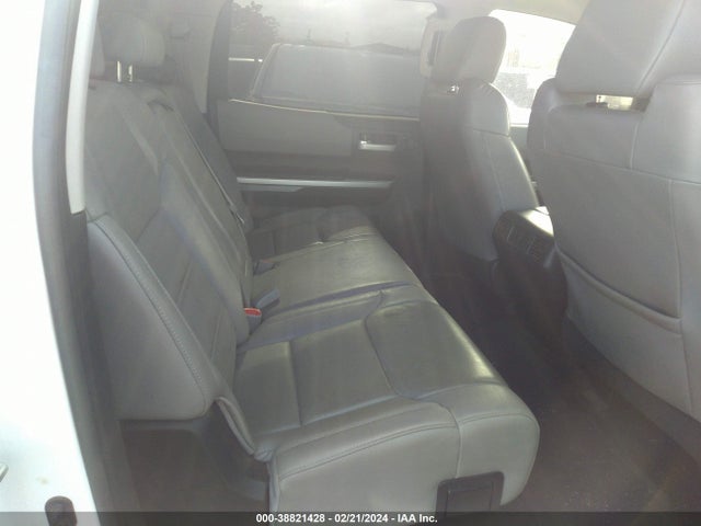 5TFHW5F1XHX628505 Toyota Tundra Limited 5.7l V8