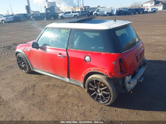 2004 MINI COOPER S WMWRE33464TD83374 Photo 2