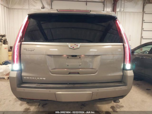 1GYS4CKJ8JR314684 Cadillac Escalade Premium Luxury