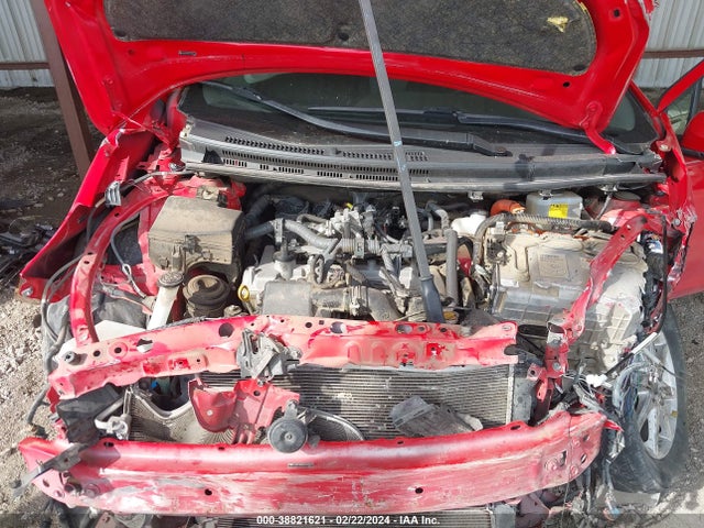 Toyota Prius C Three 2014 JTDKDTB31E1079749 Image 10