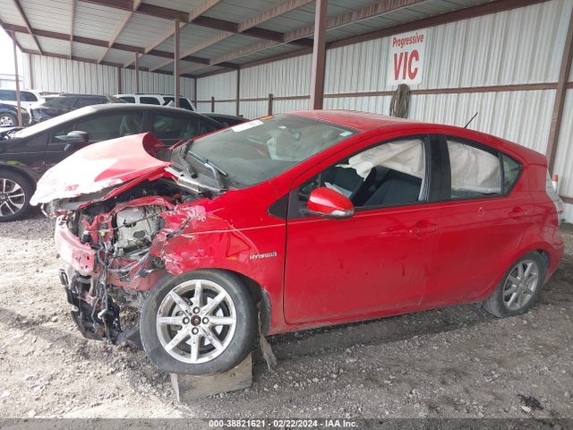 Toyota Prius C Three 2014 JTDKDTB31E1079749 Image 13